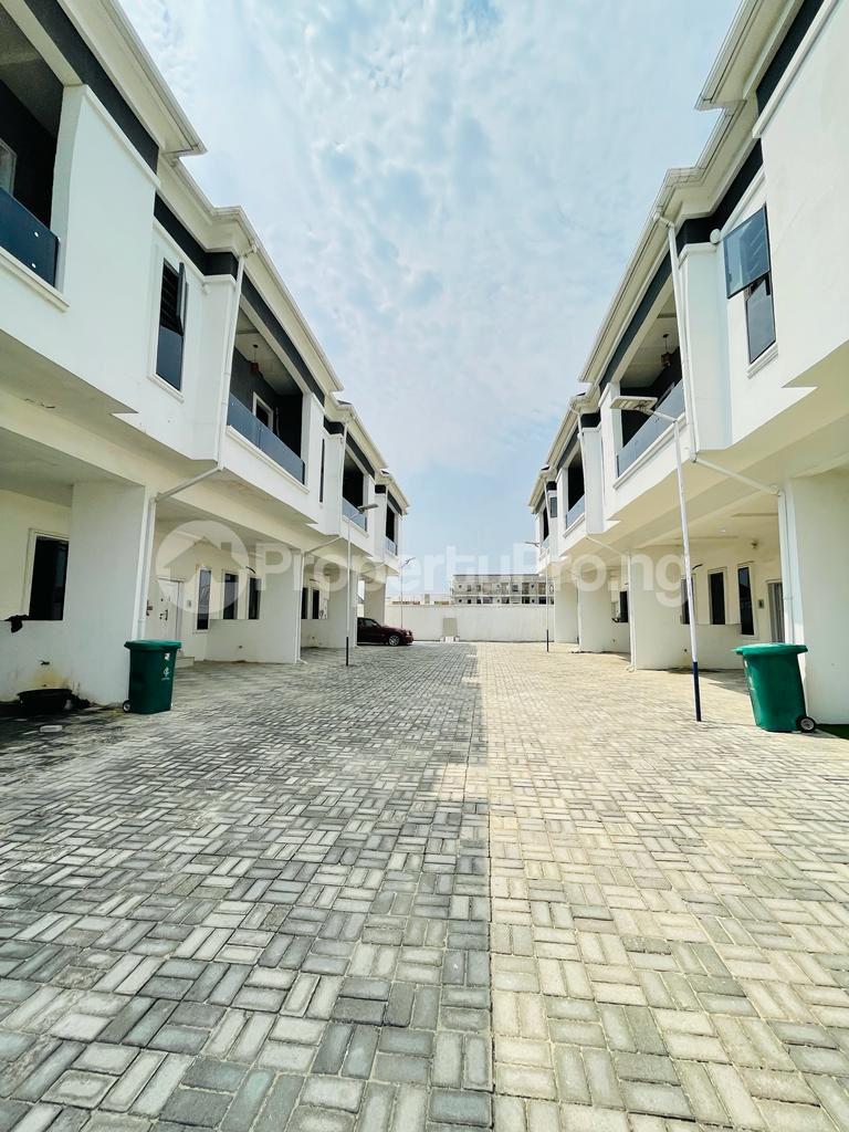 4 bedroom House for rent  orchid Lekki Lagos