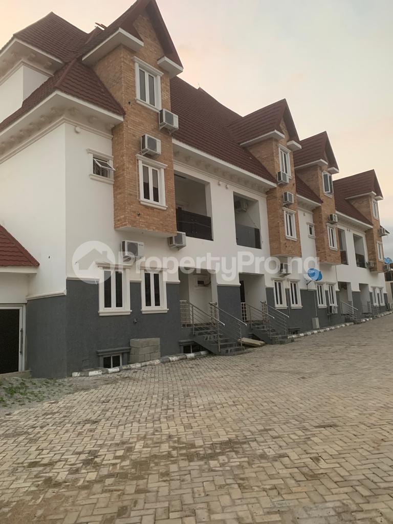 4 bedroom House for sale Gwarinpa Abuja