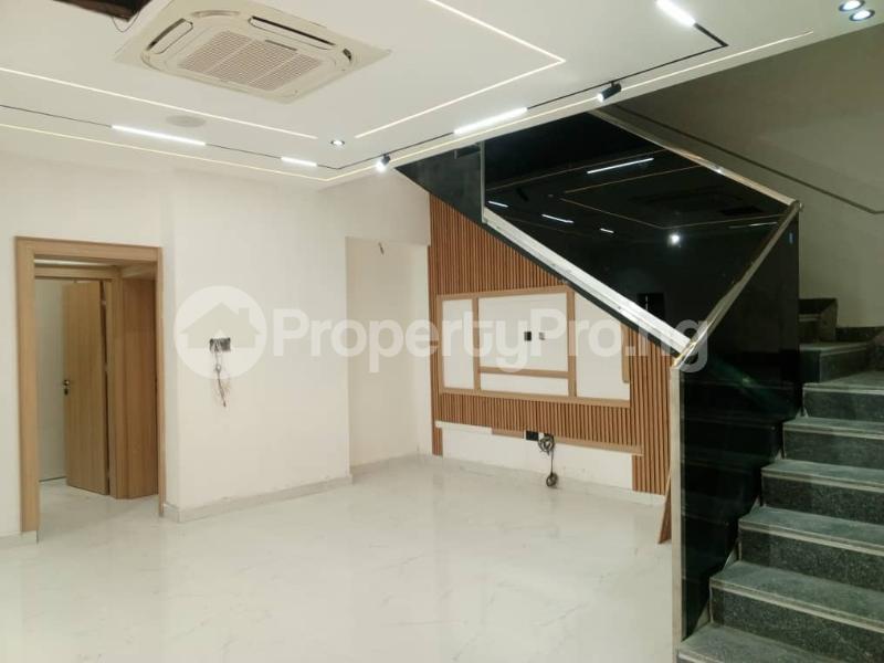 4 bedroom House for sale P.g Estate Gbagada Ifako-gbagada Gbagada Lagos