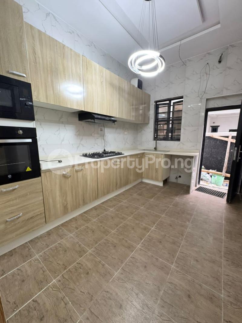 4 bedroom House for rent Ikota Lekki Lagos