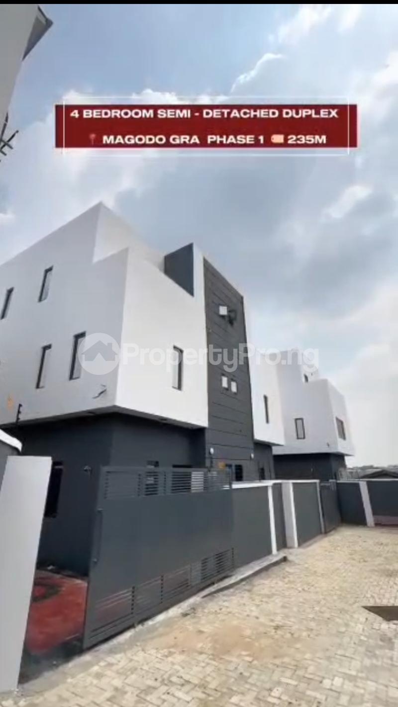 Buy Luxury 4bedroom Duplex @magodo in Magodo GRA Phase 1, Ojodu Lagos ...