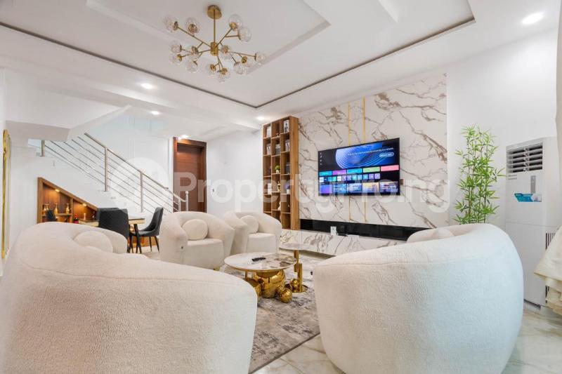 4 bedroom House for shortlet Adeniyi Jones Ikeja Lagos