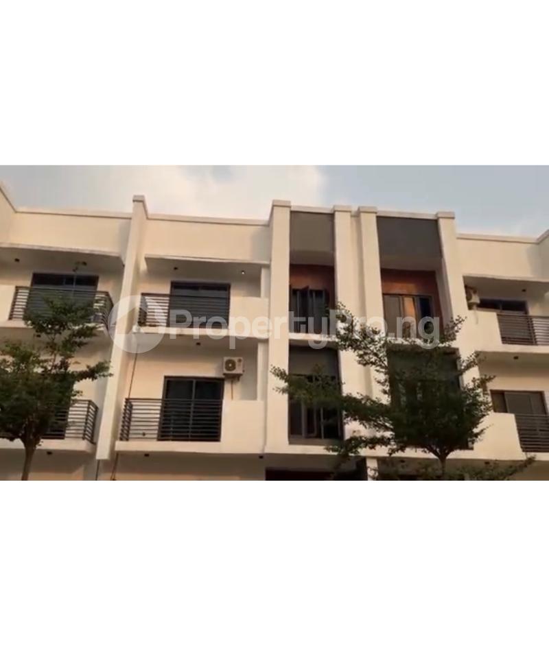 4 bedroom House for sale Behind Next Cash And Carry Kado Abuja