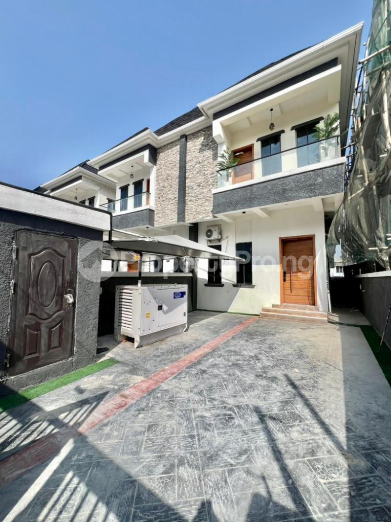 House for shortlet Ikota Gra, Lekki Lagos