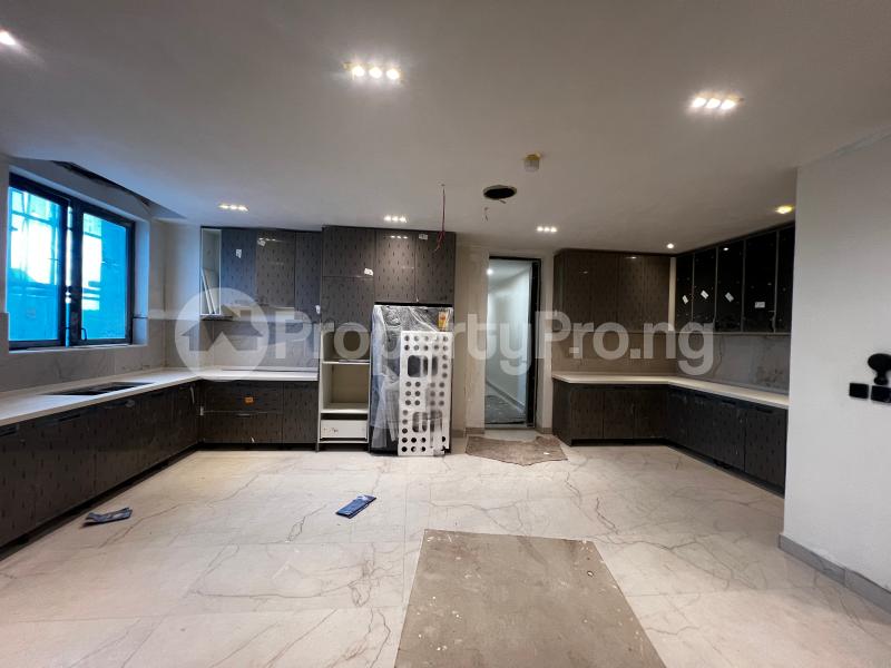 4 bedroom Flat / Apartment for sale Banana Island Ikoyi Lagos