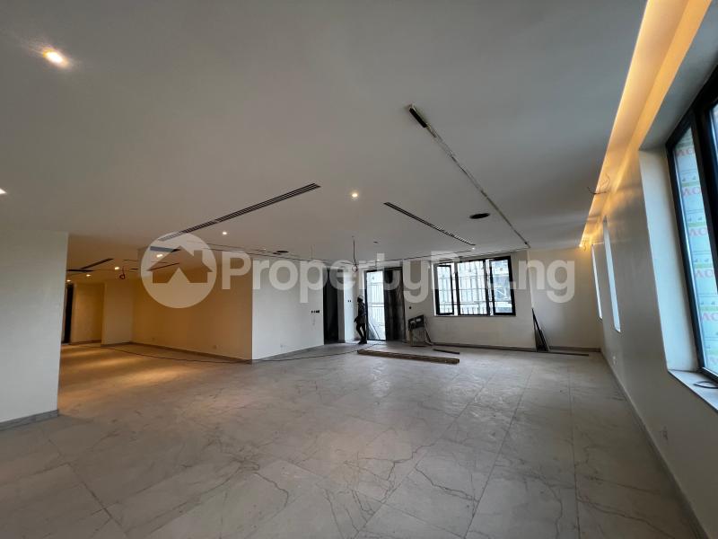 4 bedroom Flat / Apartment for sale Banana Island Ikoyi Lagos
