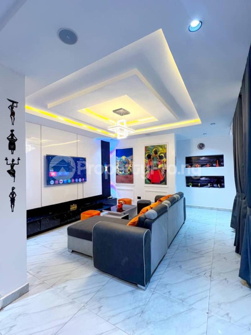 4 bedroom House for shortlet Adelabu Surulere Lagos - 11