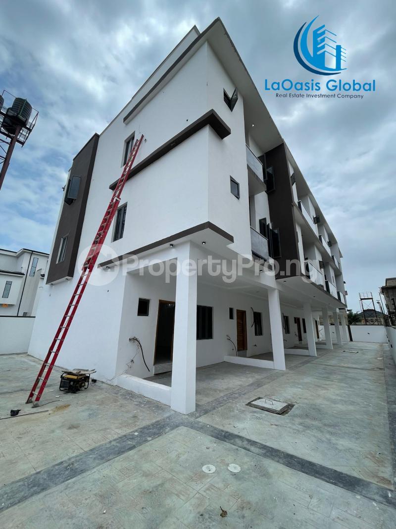 4 bedroom House for sale orchid Lekki Lagos