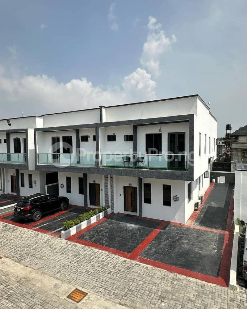 4 bedroom House for sale Ologolo Lekki Lagos