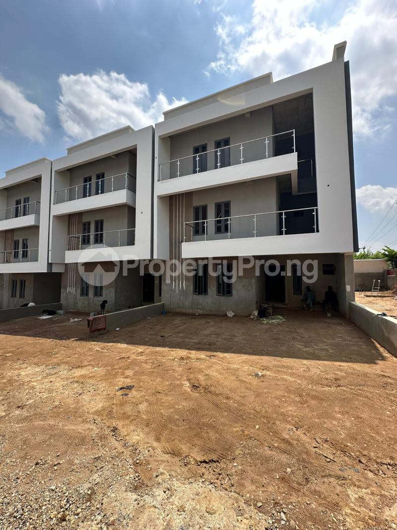 4 bedroom House for sale  Life Camp Abuja