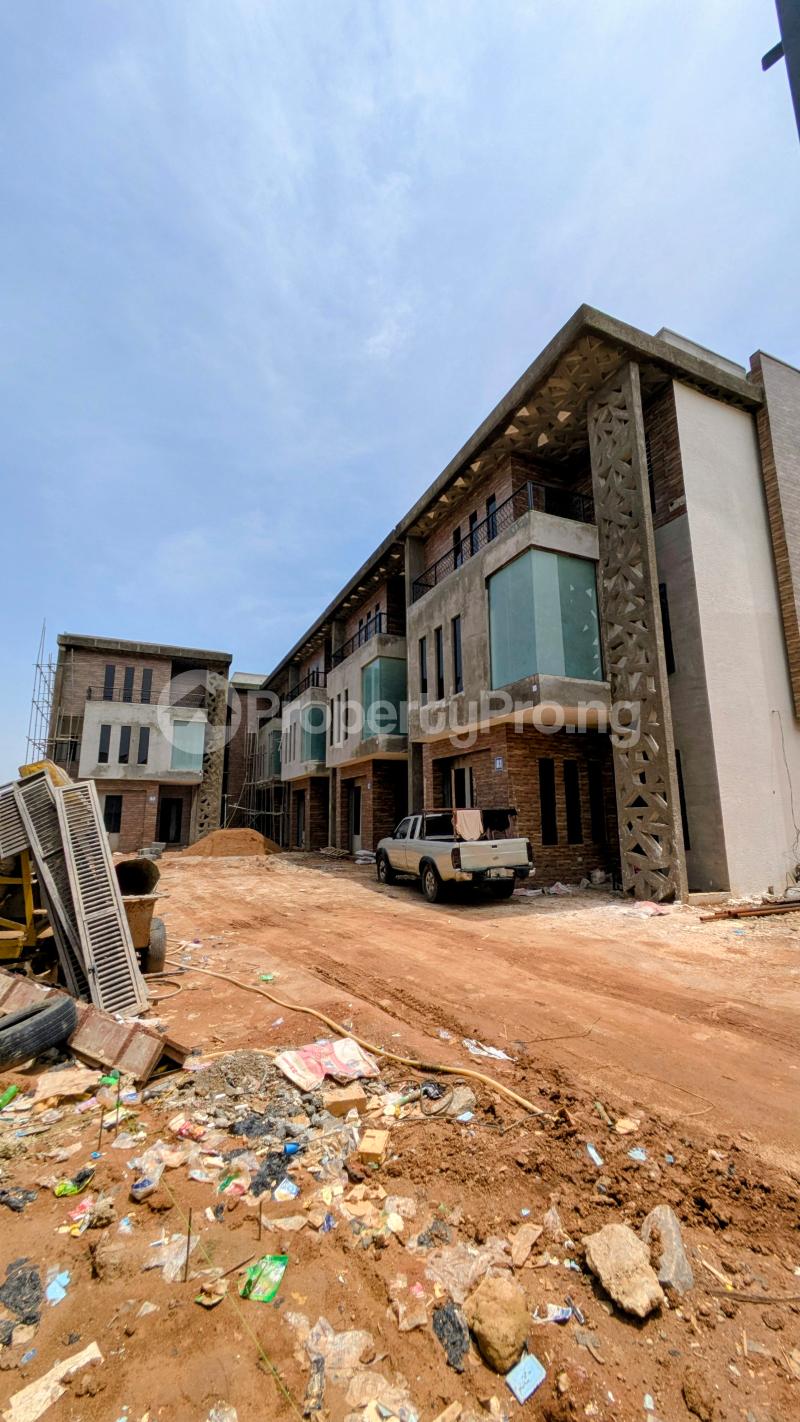 4 bedroom House for sale By Judges Quarters Katampe Main Abuja - 0