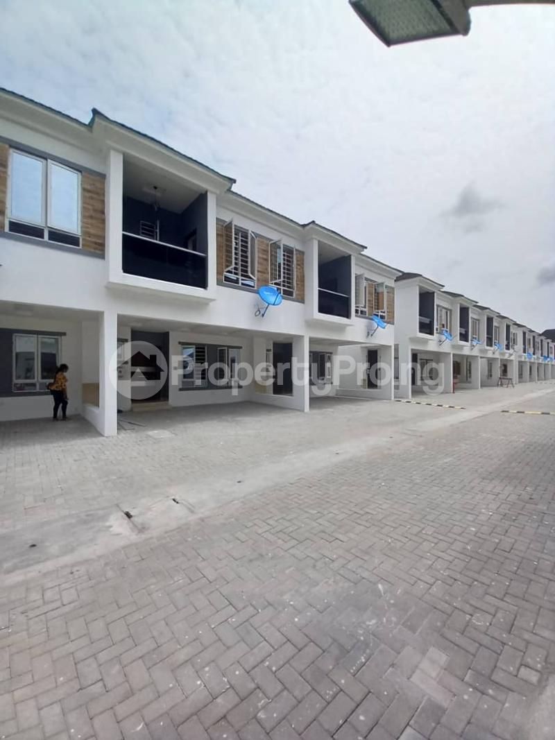 House for sale Orchid Road Lekki Lagos