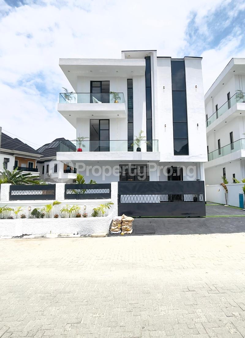 5 bedroom House for sale 2nd Toll Gate, Lekki Lagos