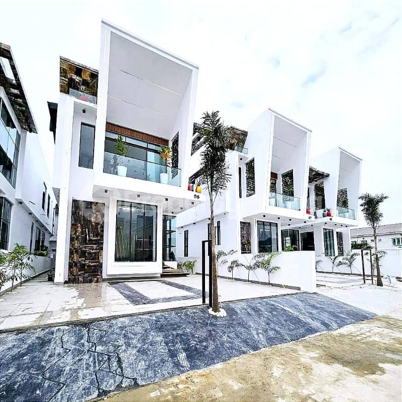 5 bedroom House for sale chevron Lekki Lagos