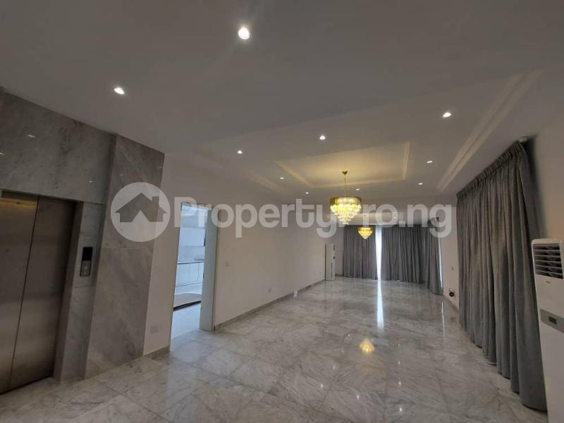 5 bedroom House for sale Banana Island Ikoyi Lagos