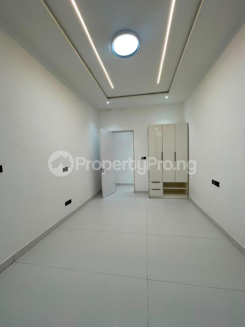 5 bedroom House for sale Ikota Lekki Lagos