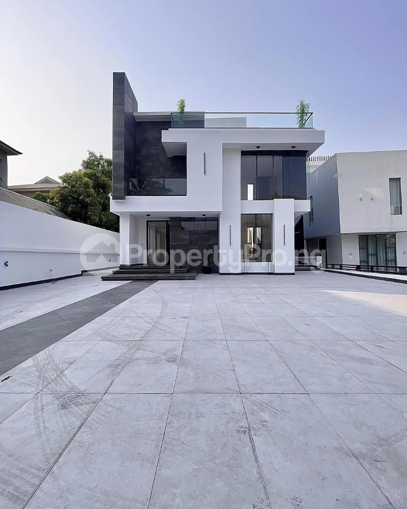 5 bedroom House for sale VGC Lekki Lagos - 0