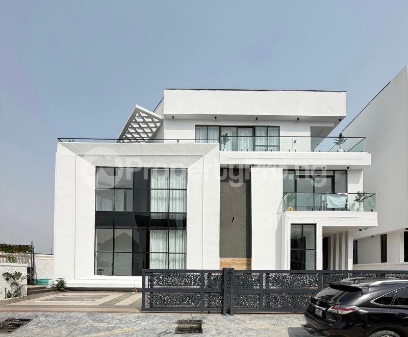 5 bedroom House for sale Chevron Lekki Lagos
