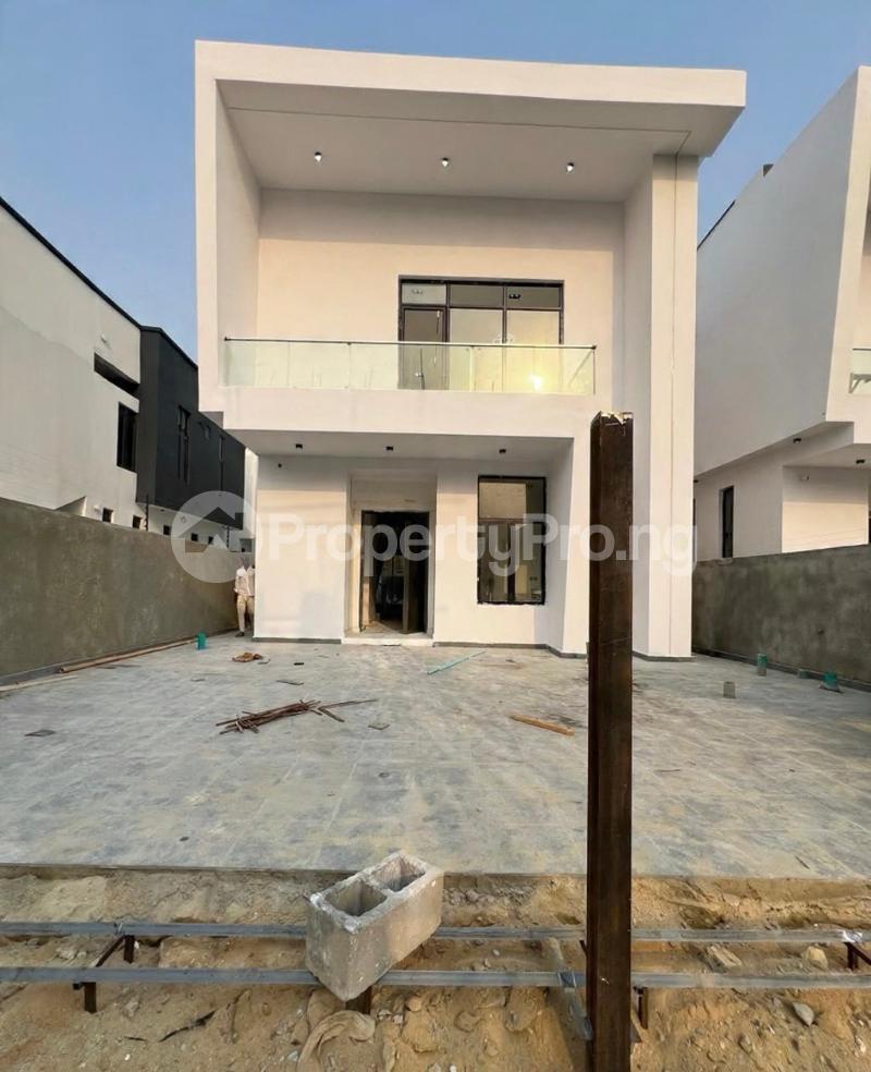 5 bedroom House for sale Chevron Lekki Lagos