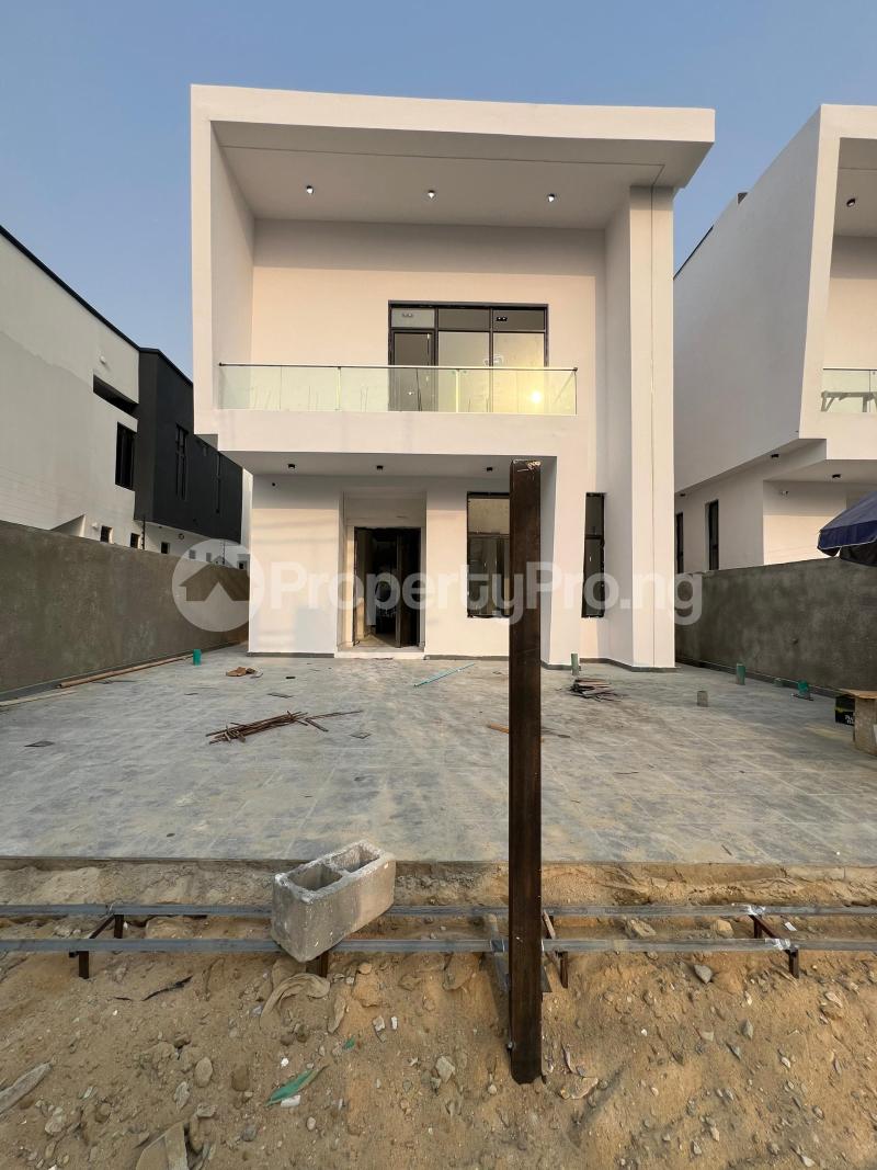 5 bedroom House for sale Chevron Lekki Lagos