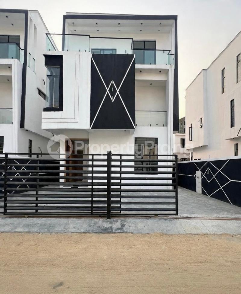 5 bedroom House for sale Chevron Lekki Lagos