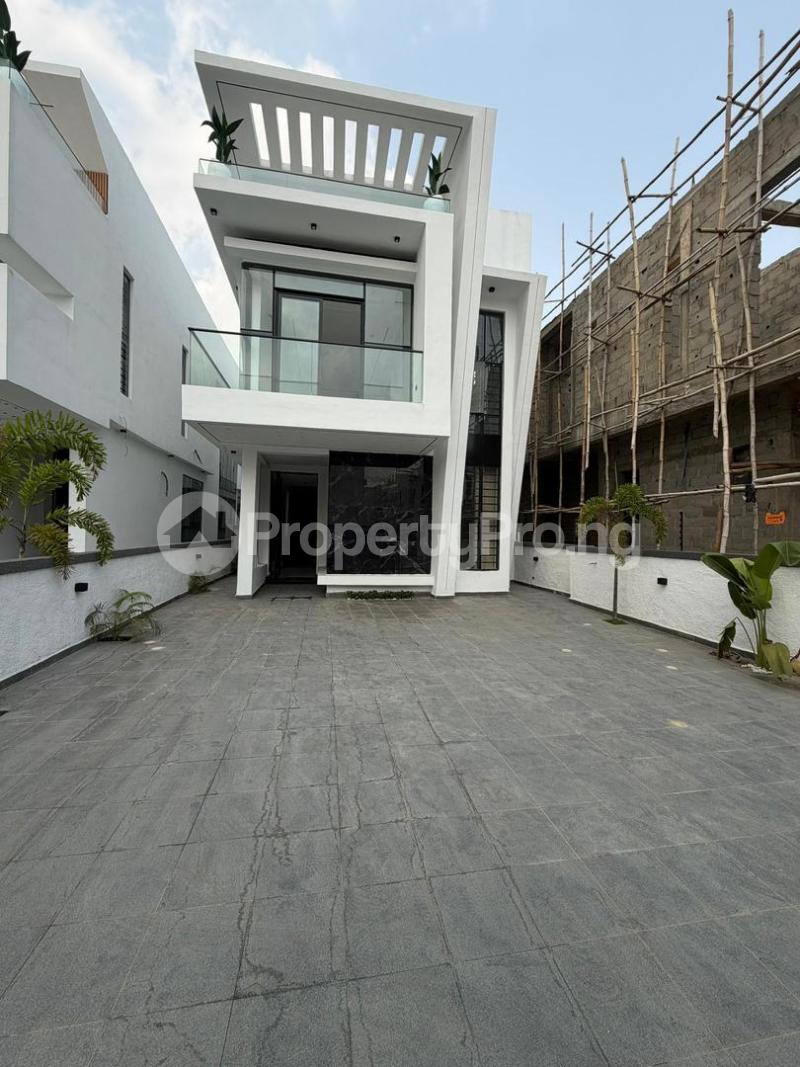 5 bedroom House for sale Chevron Toll Gate Lekki Lagos