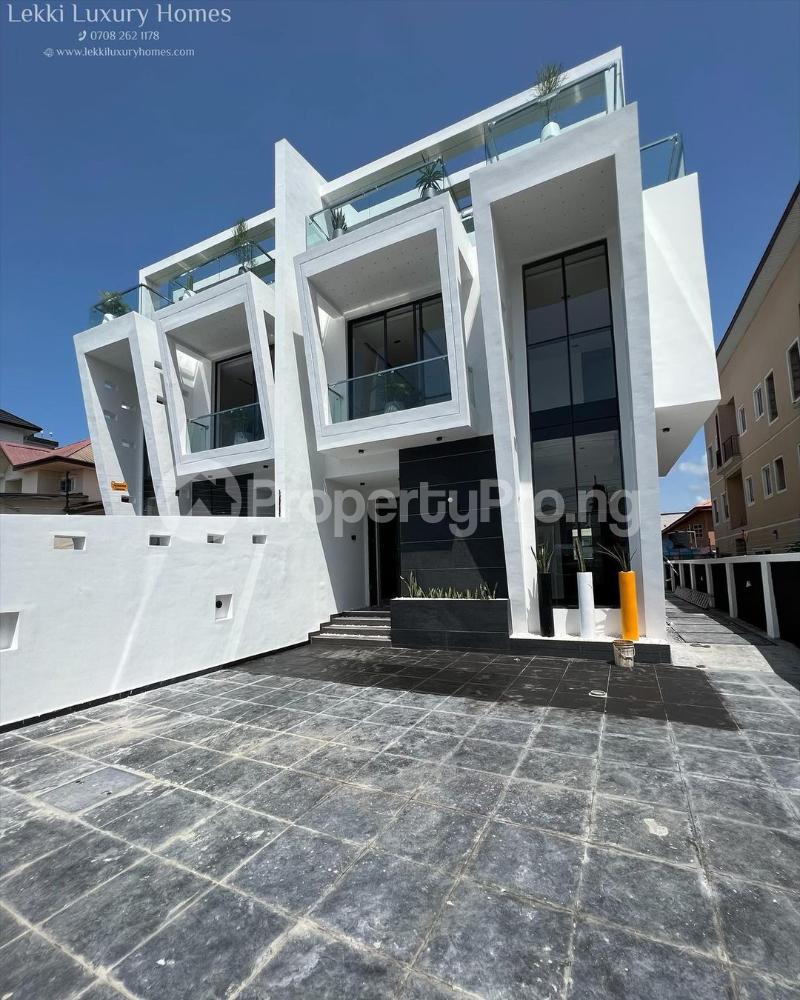 5 bedroom House for sale Osapa london Lekki Lagos