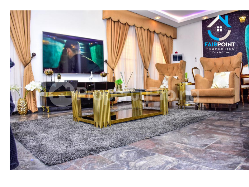 5 bedroom Flat / Apartment for shortlet Chevron Lekki Lagos