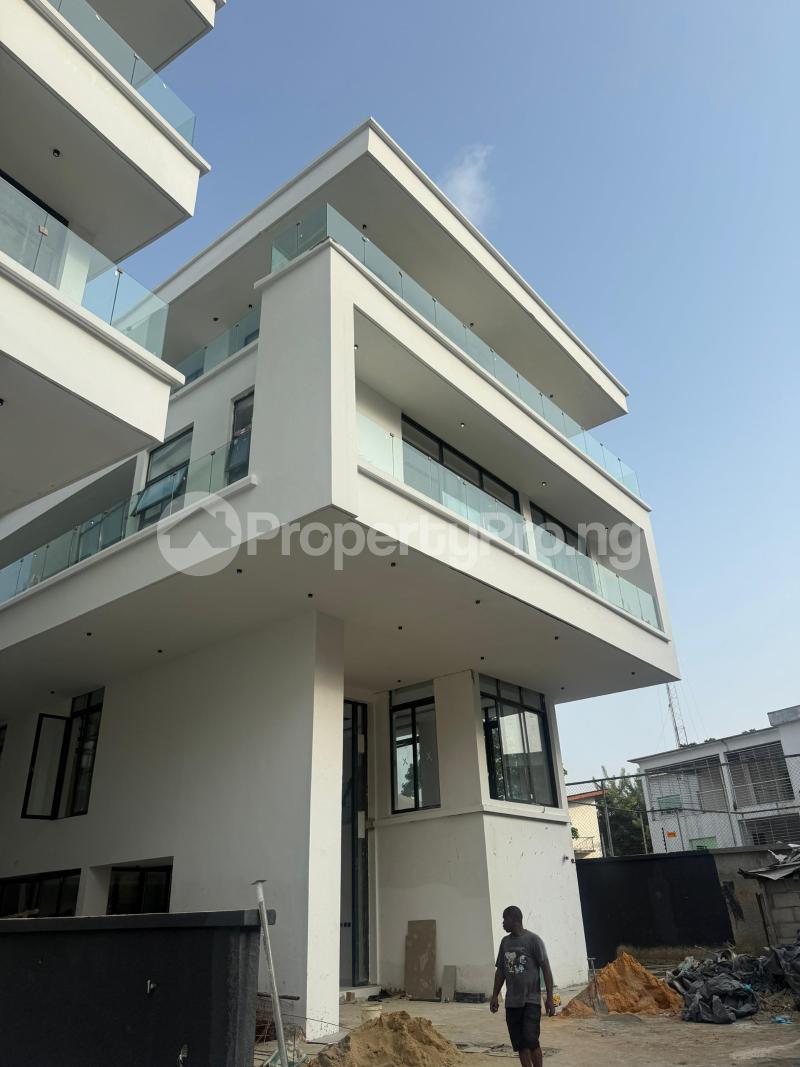 5 bedroom House for sale Ikoyi Lagos