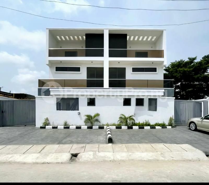 5 bedroom House for sale Admiralty Way Lekki Phase 1 Lekki Lagos