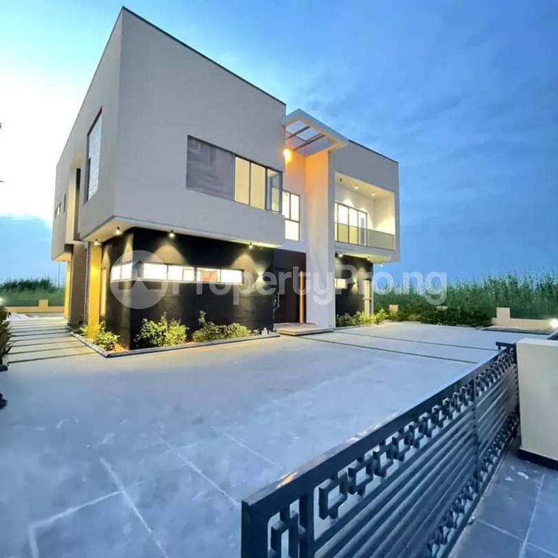 5 bedroom House for sale Northern Foreshore Estate, chevron Lekki Lagos