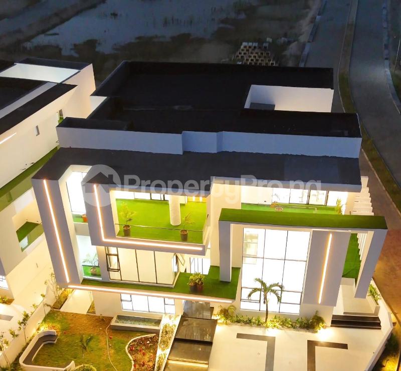 5 bedroom House for sale Osapa london Lekki Lagos