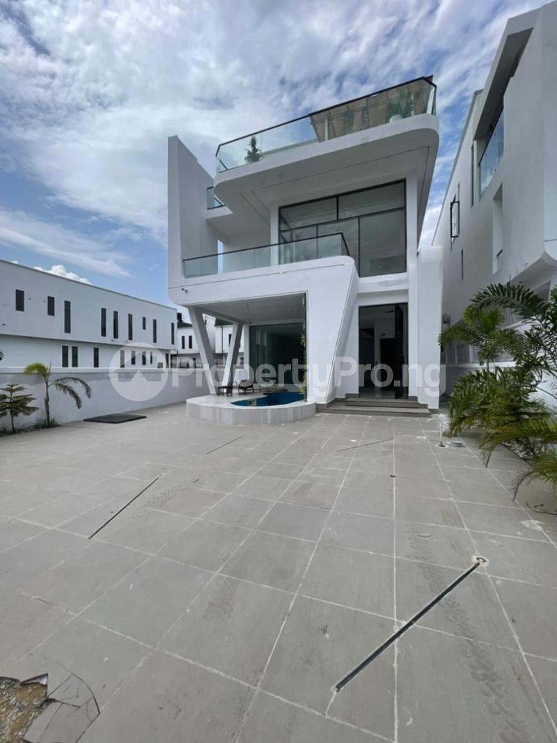 5 bedroom House for sale Chevron Lekki Lagos