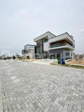 5 bedroom House for sale Chevron Lekki Lagos