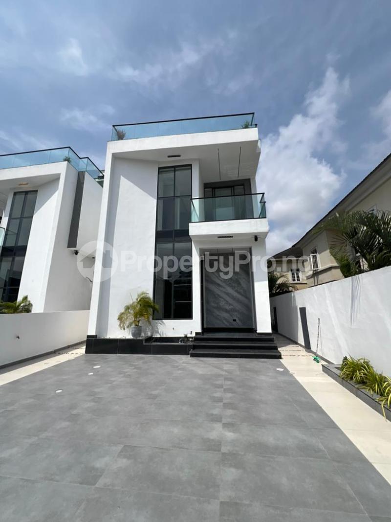 5 bedroom House for sale Chevron Chevy Lekki Phase 2 Lekki Lagos
