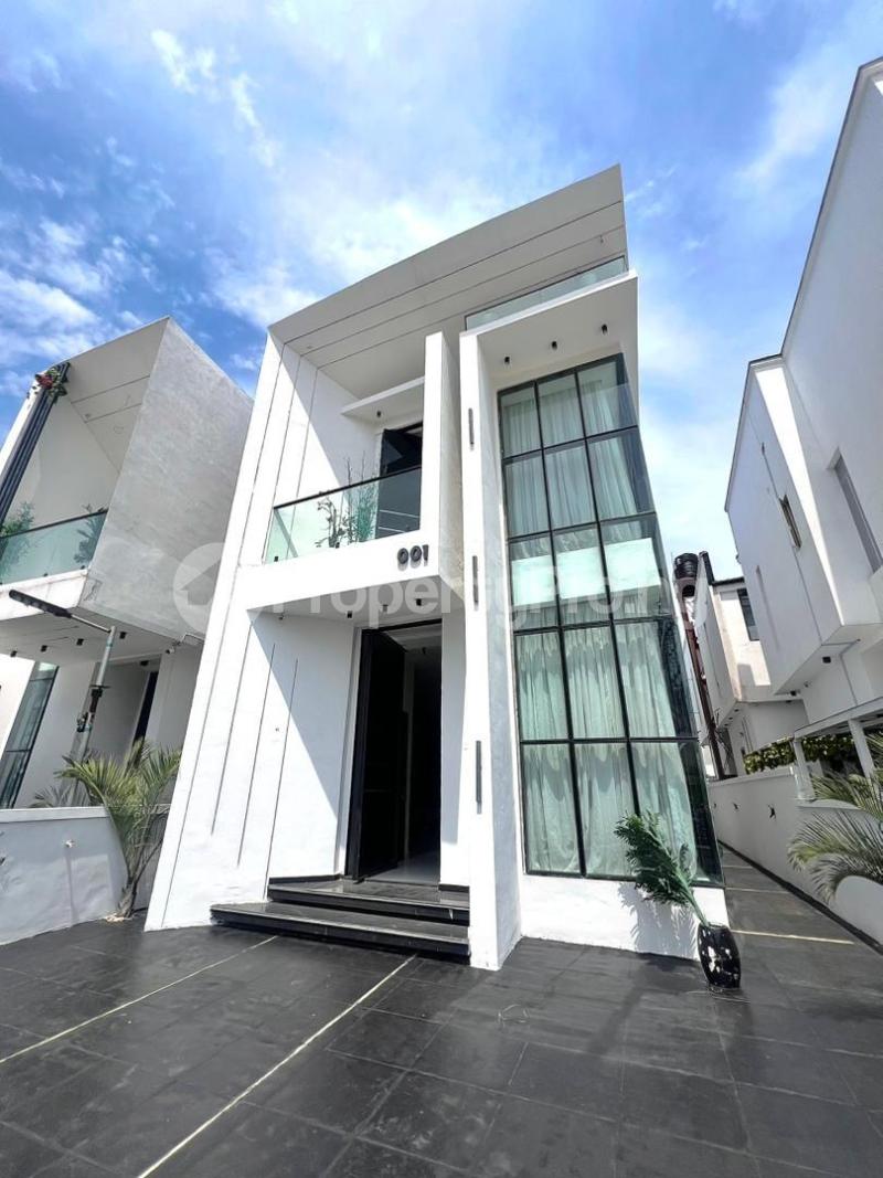 5 bedroom House for sale Chevron Lekki Lagos