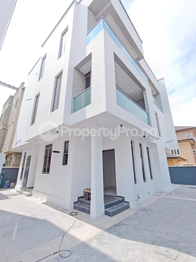 5 bedroom House for sale U3 Estate Lekki Phase 1 Lekki Lagos