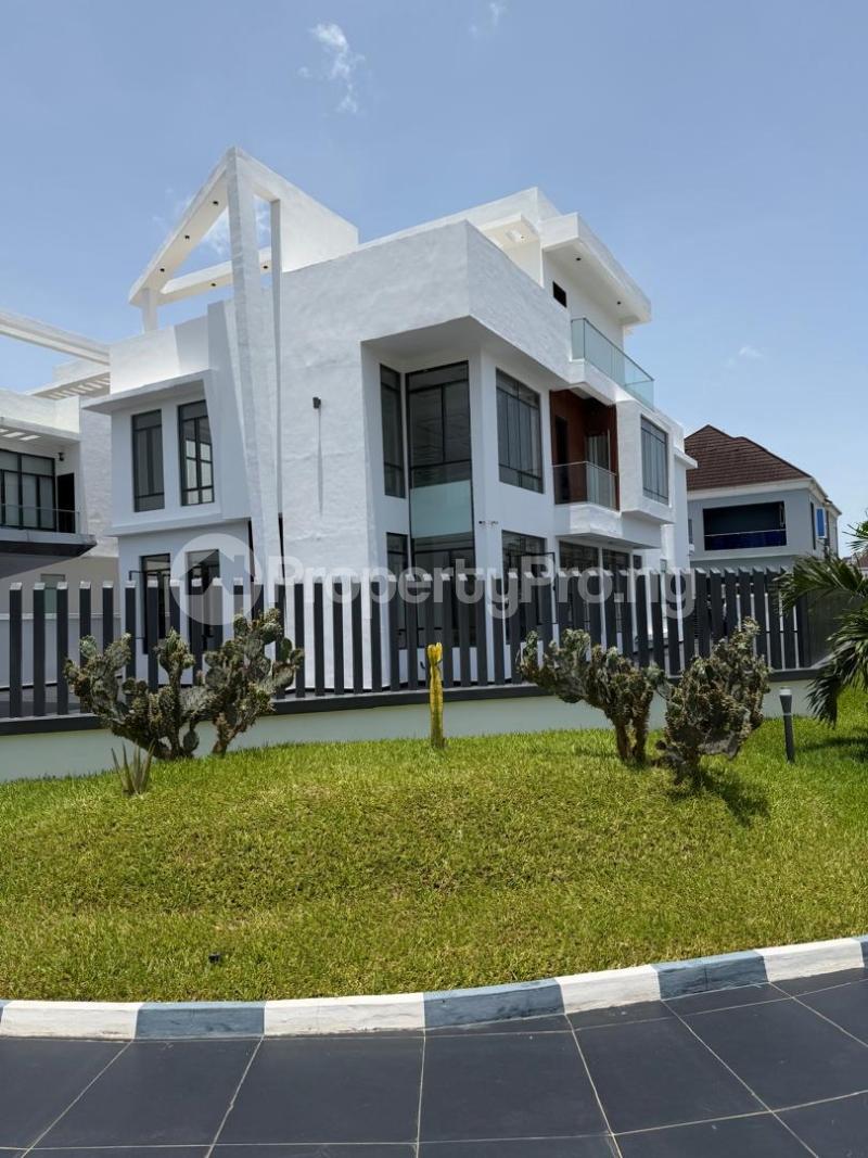 5 bedroom House for sale Pinnock Beach Estate Lekki Lagos
