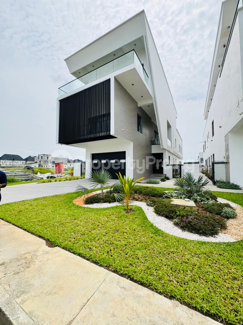 5 bedroom House for sale VGC Lekki Lagos