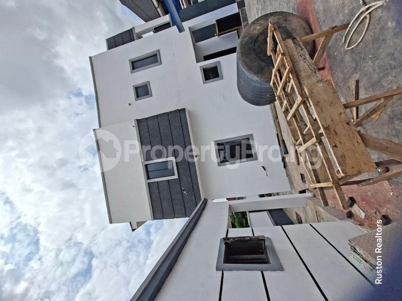 5 bedroom House for sale Kolapo Ishola Gra Akobo Ibadan Oyo