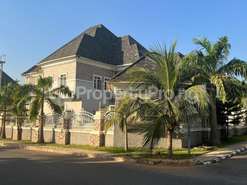 5 bedroom House for sale Karsana Abuja