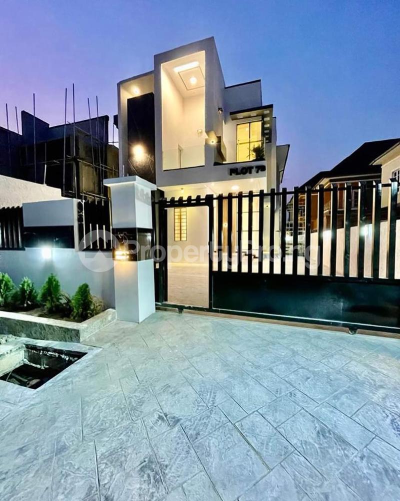 5 bedroom House for sale Ologolo Lekki Lagos
