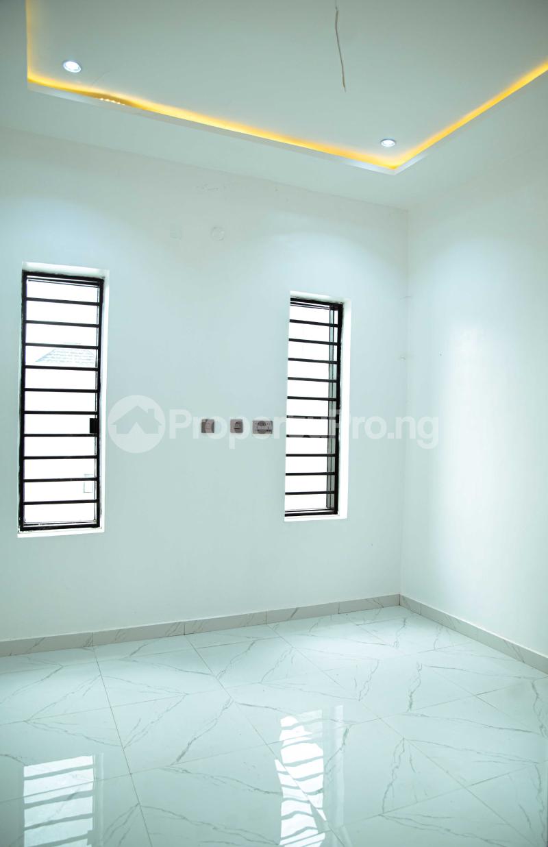5 bedroom House for sale Redeem Street, Off Okpanam Rd Oshimili North Delta