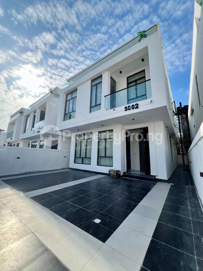 5 bedroom House for sale Chevron Road Chevron Lekki Lagos