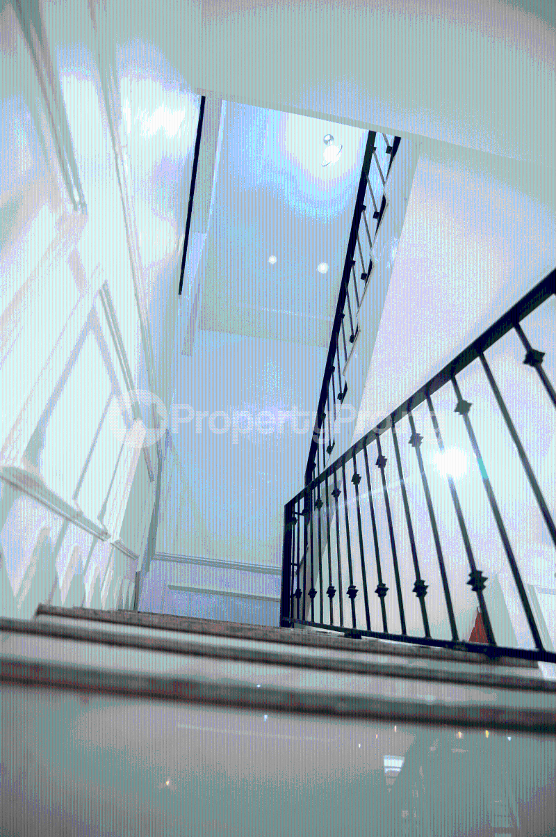 5 bedroom House for sale Redeem Street, Off Okpanam Rd Oshimili North Delta