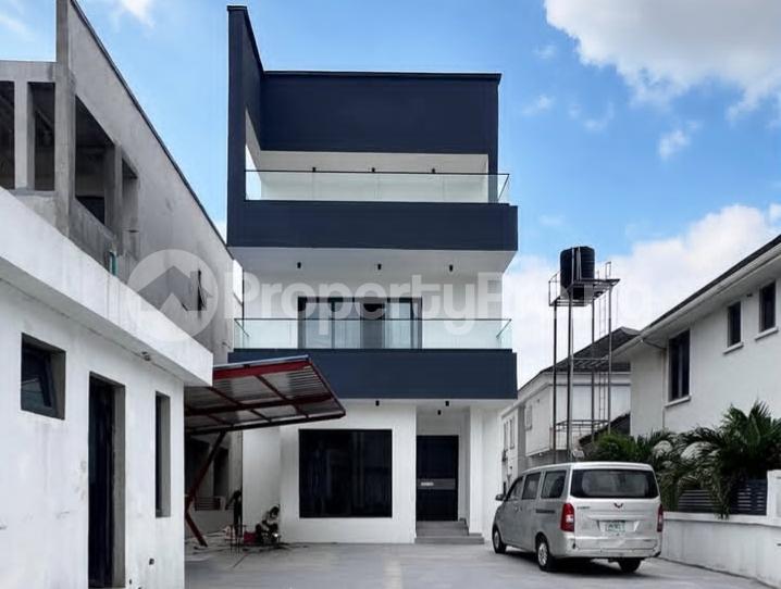5 bedroom House for sale Osapa Osapa london Lekki Lagos