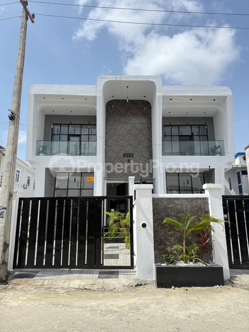 5 bedroom House for sale Ado Road Ajah Lagos