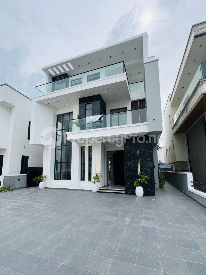 5 bedroom House for sale Ikota Lekki Lagos