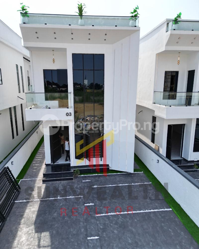 5 bedroom House for sale chevron Lekki Lagos