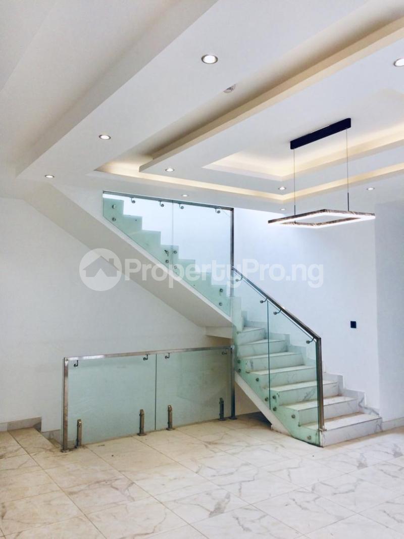 5 bedroom House for sale Osapa london Lekki Lagos